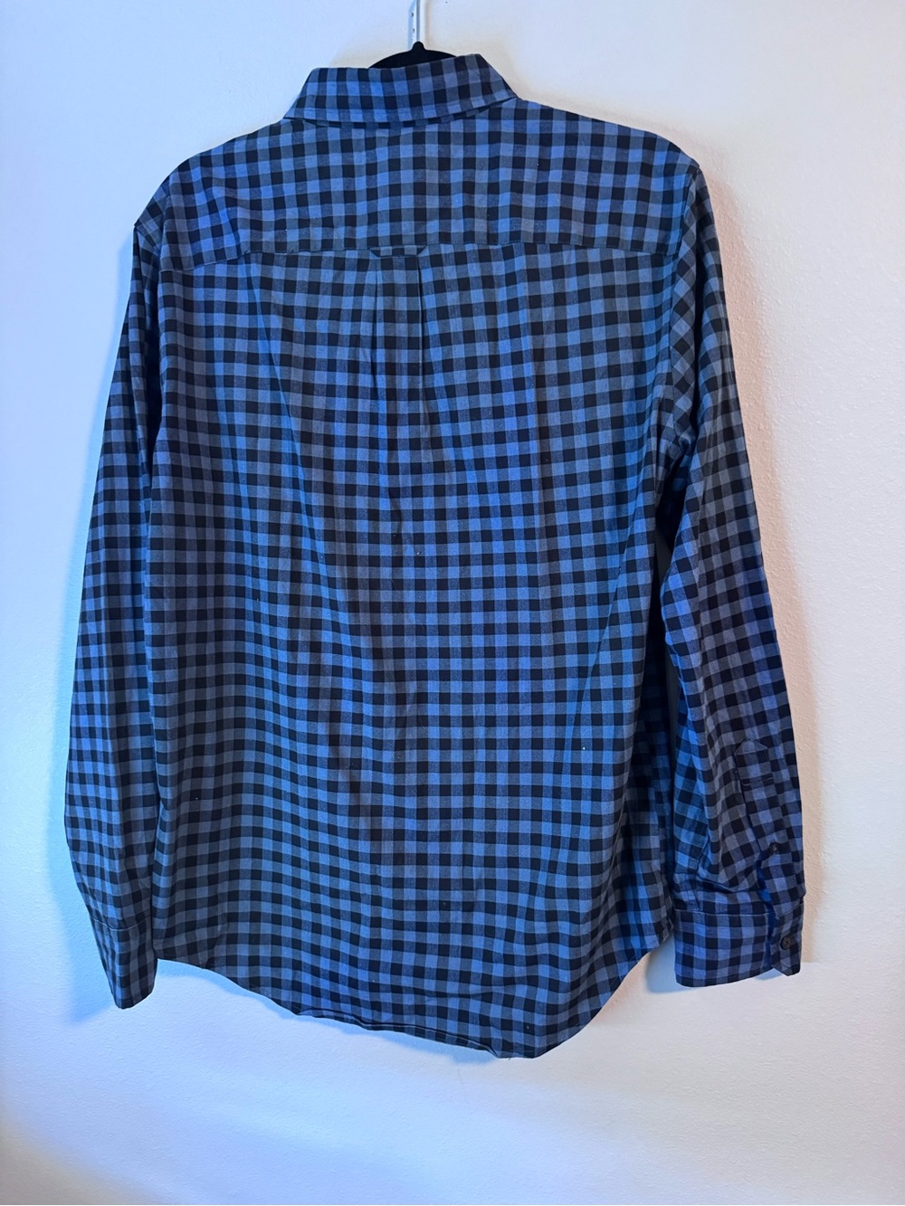 American Eagle Men's Blue and Black Check Button-Down Shirt - Picture 6 of 6